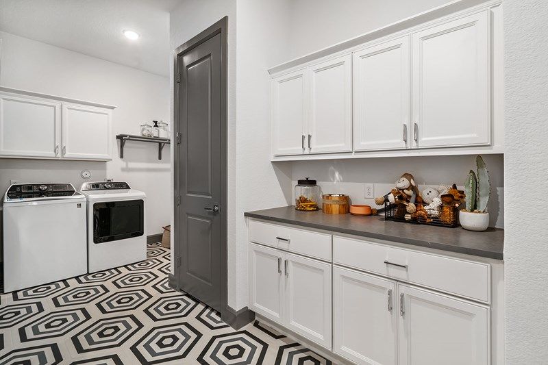 The Leeward - Utility