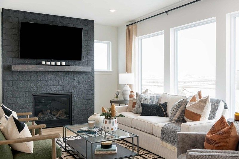 The Pryor - Family Room
