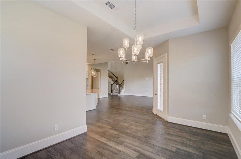 The Owen - Dining Room