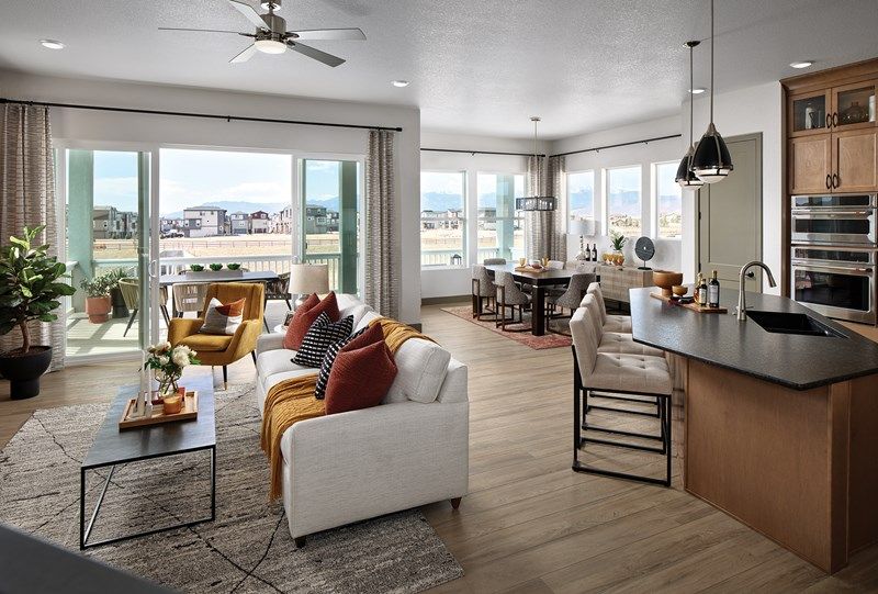 The Wintercrest - Living Room