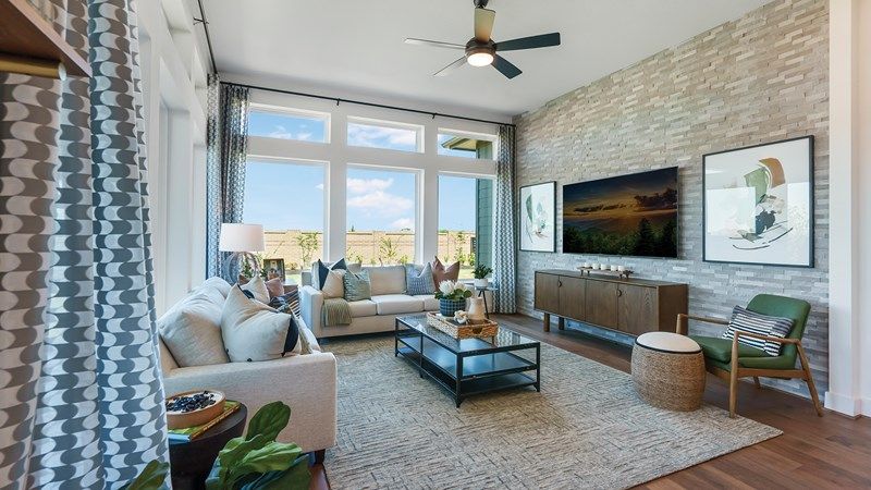 The Jewel - Living Room