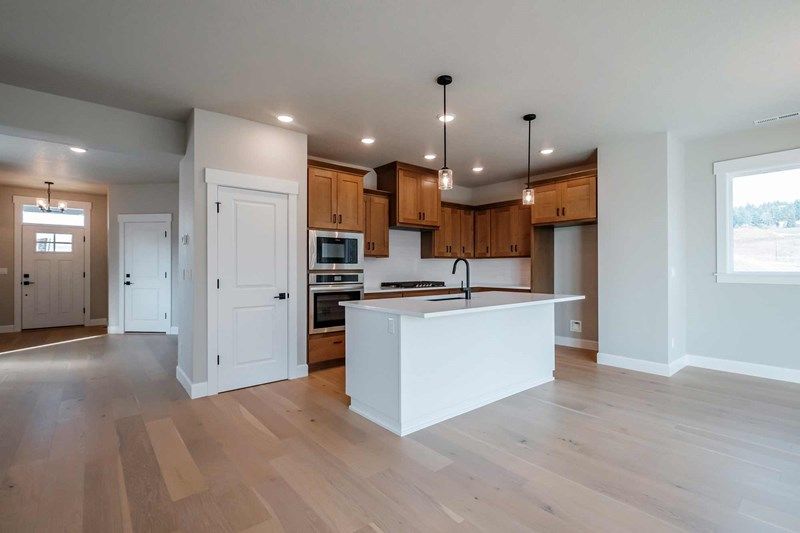 8936 S 1St St. Ridgefield, WA 98642