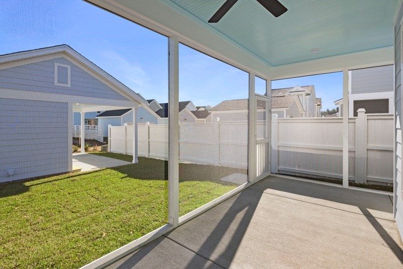 The Greenville - Extended Screened Porch