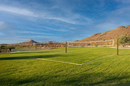 Meridian Amenities