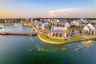 casa en Emerald Landing at Waterside at Lakewood Ranch – Lake Series por David Weekley Homes