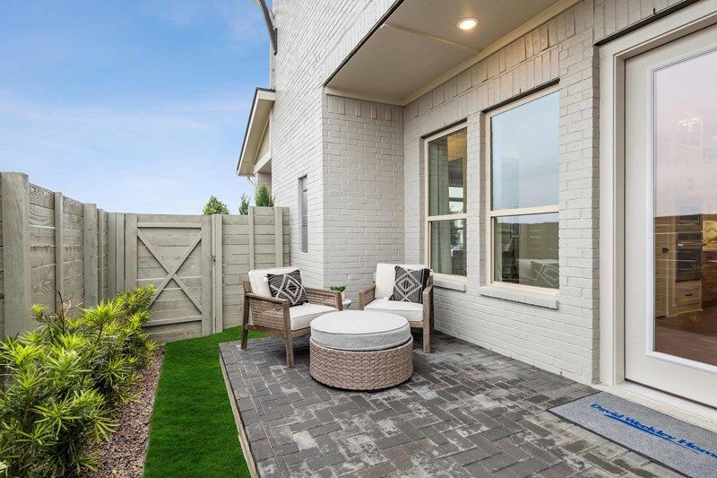 The Camborne - Covered Porch