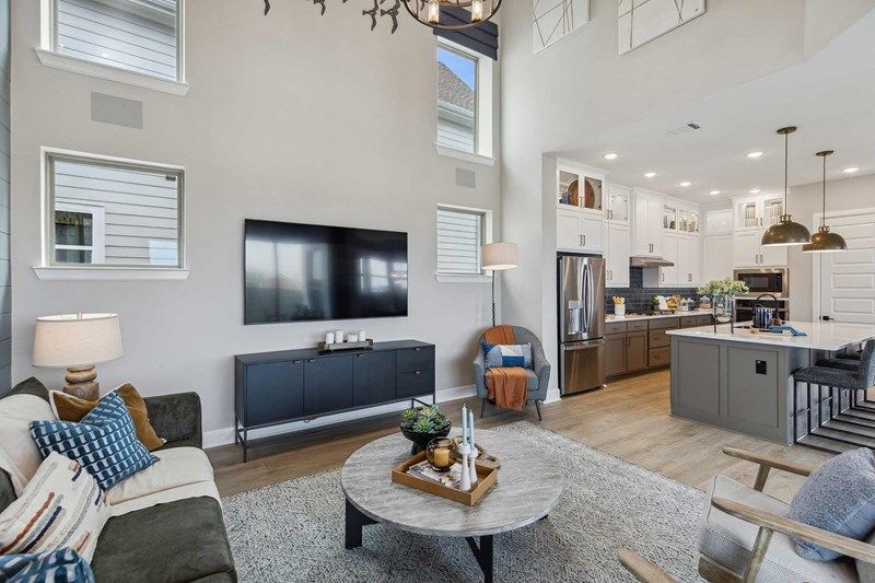 The Hastin - Family Room