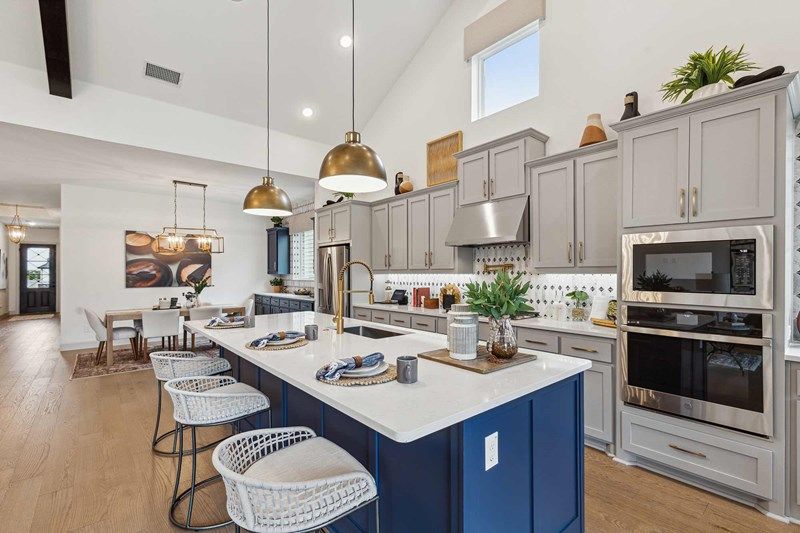 The Caroline - Kitchen