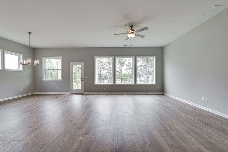 The Graystone - Living Room