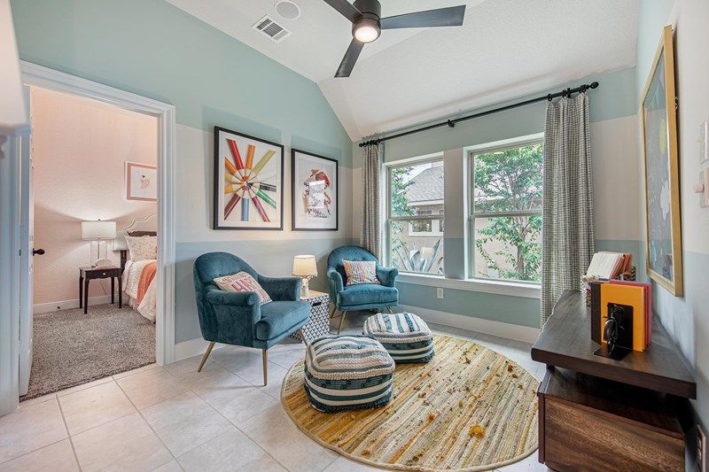 The Bluebonnet - Bonus Room