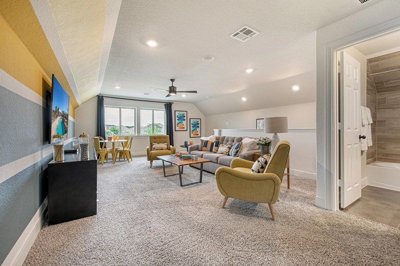 The Bluebonnet - Bonus Room