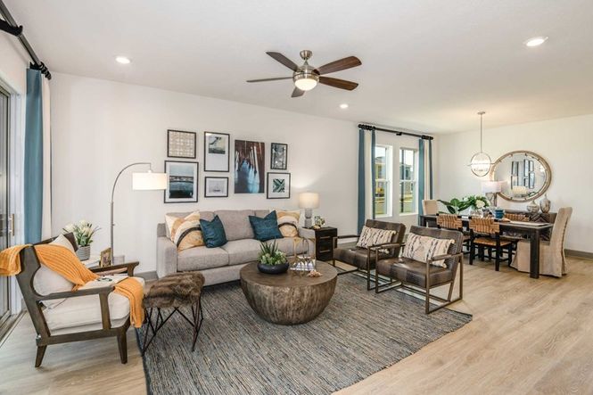 The Mapleton - Living Room