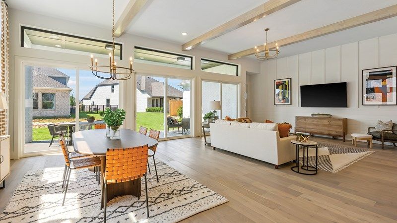 The Vanner - Living Room