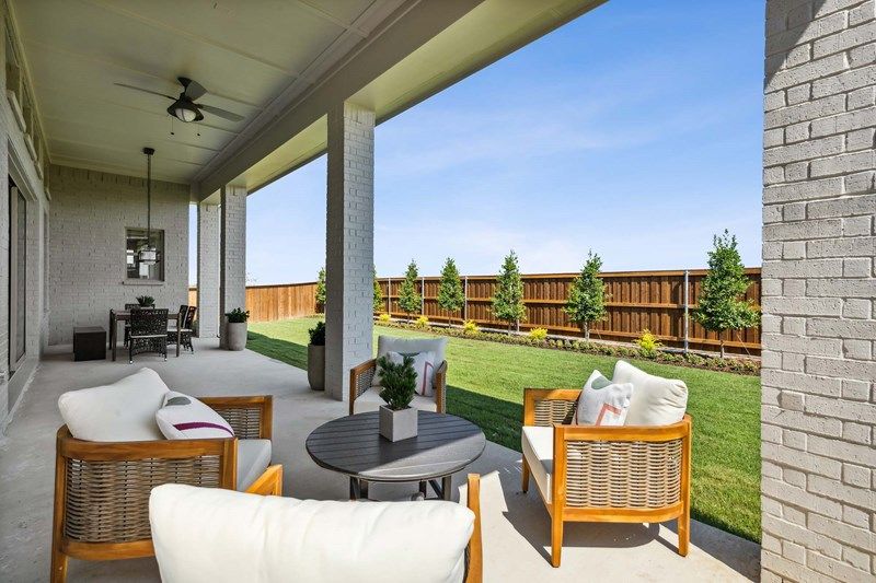 The Steel - Covered Patio