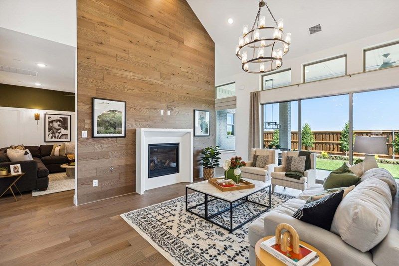 The Steel - Living Room