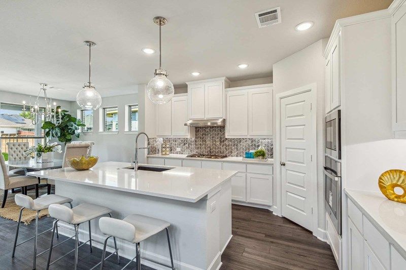 The Glenshire - Kitchen