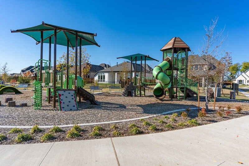 Mantua Point Amenities