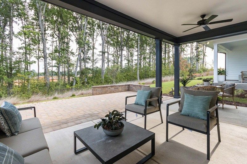 The Sweetfern - Porch
