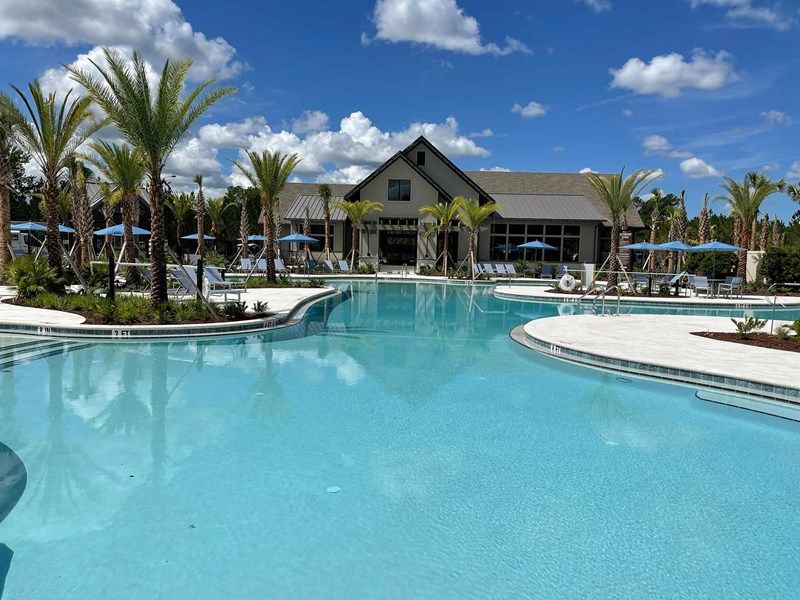 Tributary 50' - Amenity Center