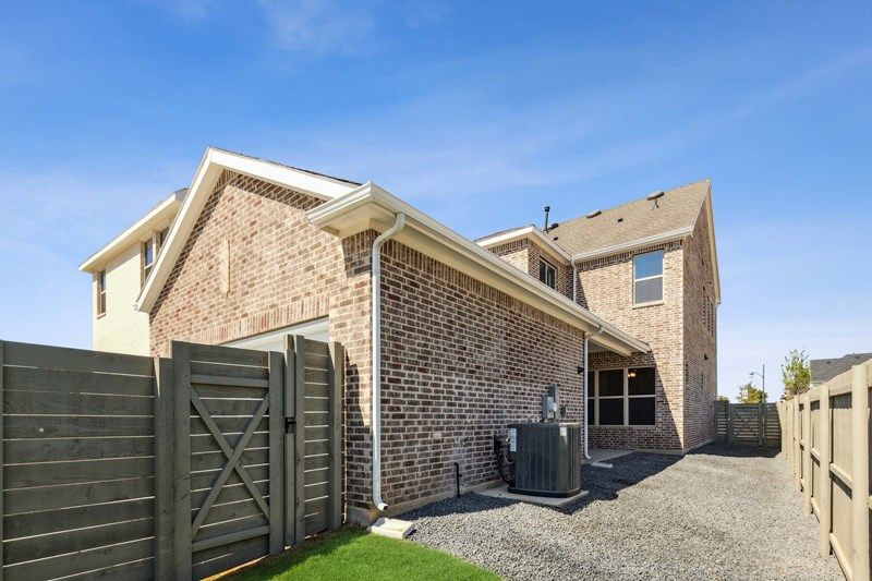 The Crossgate - Exterior Rear