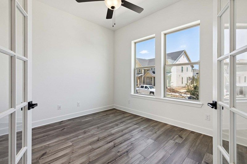 The Laurinda - Study