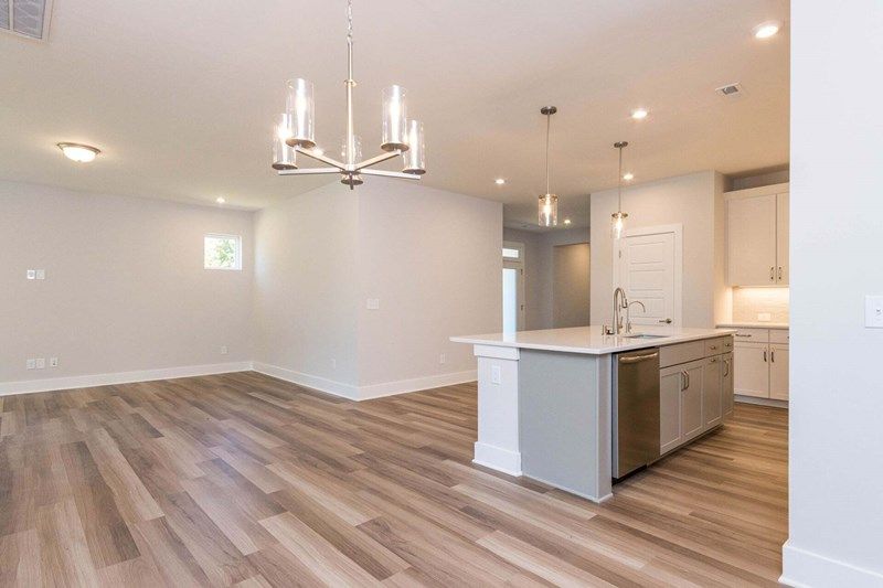 The Clarity - Dining Room