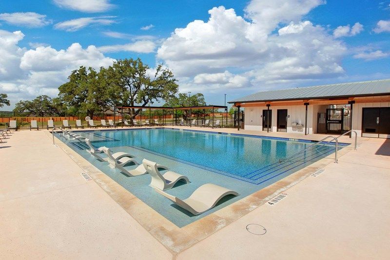Meyer Ranch - Pool