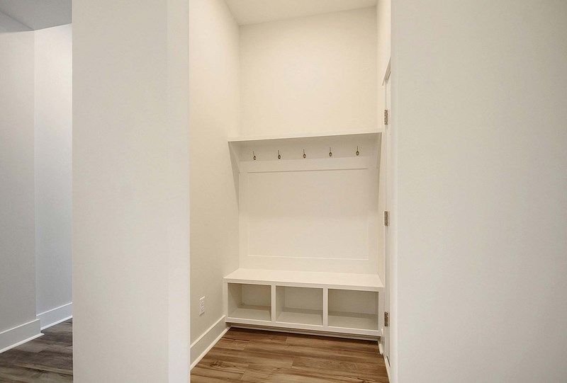 The Brentwood - Mudroom
