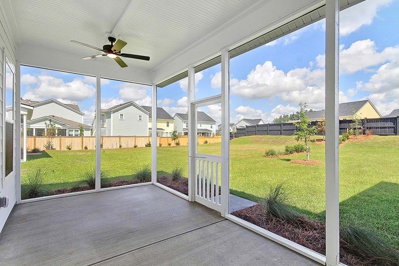 The Lindley - Covered Patio
