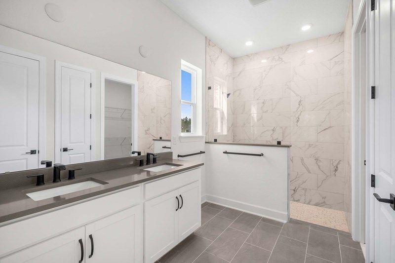 The Landon - Owner's Bath