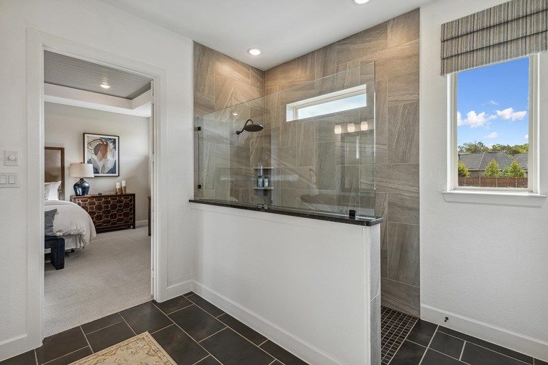 The Middlebrook - Owner's Bath