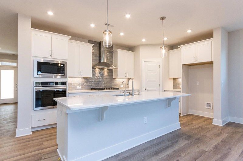 The Edgemont - Kitchen