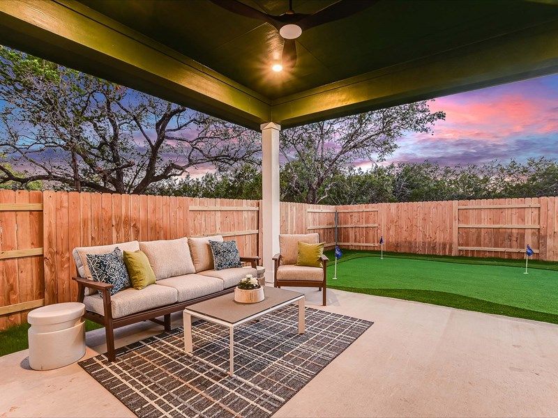 The Paisley - Outdoor Living