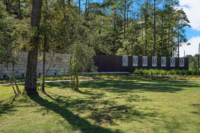 Audubon - Entrance Monument