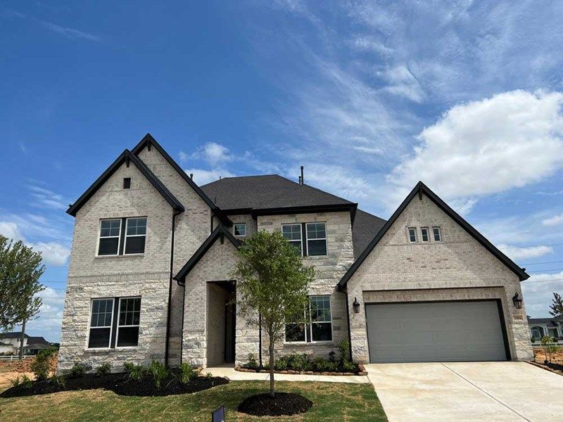 Owen Plan at Dunham Pointe 65' Homesites in Cypress, TX by David ...