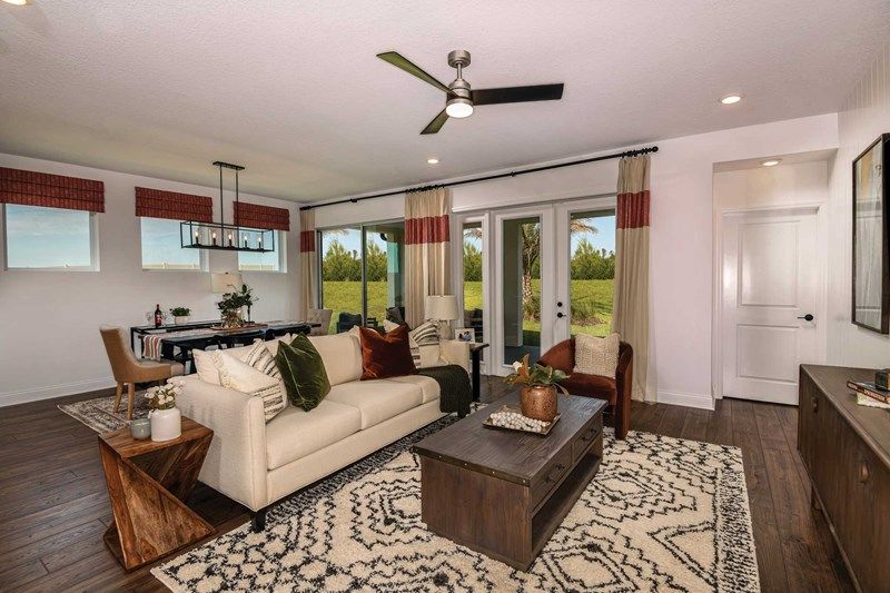 The Summerloch - Living Room