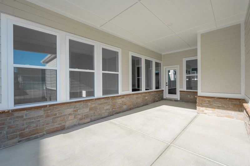 The Honor - Covered Patio