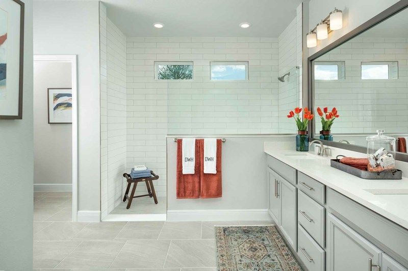 The Gaspar - Owner's Bath