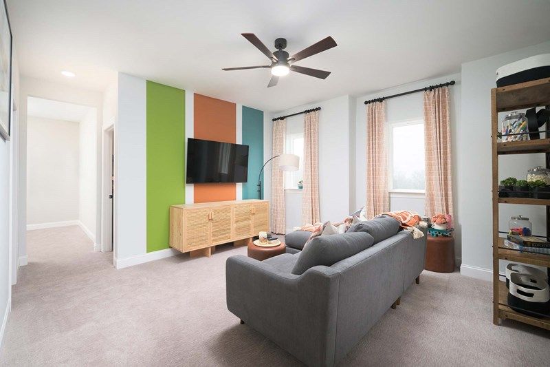 The Satinwood - Bonus Room