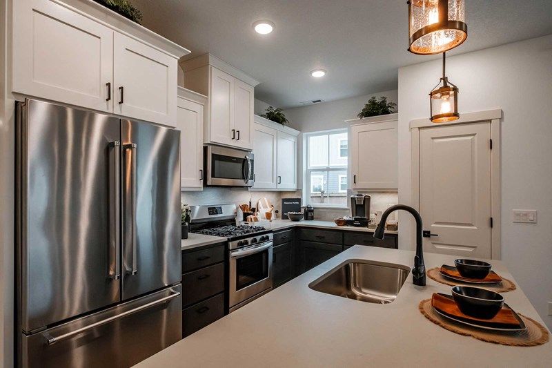 The Longdale - Kitchen