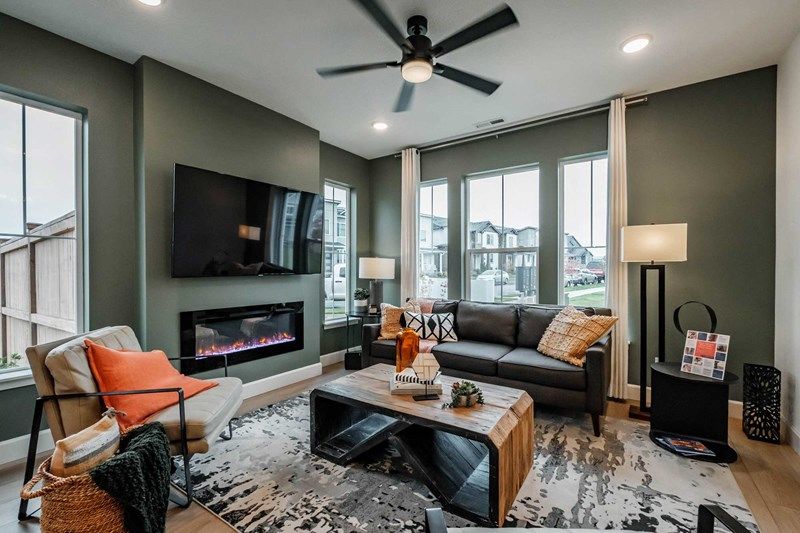 The Longdale - Living Room