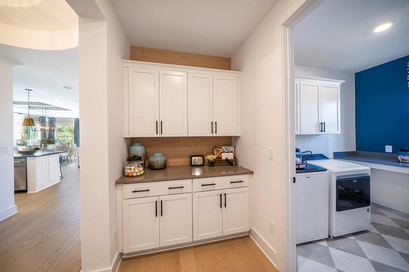 The Ridgeford - Family Foyer