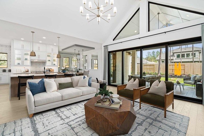 The Leeward - Family Room