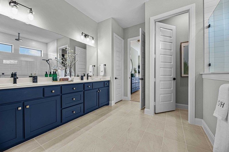 The Landover - Owner's Bath