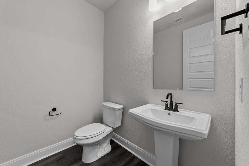 The Silverman - Powder Bath