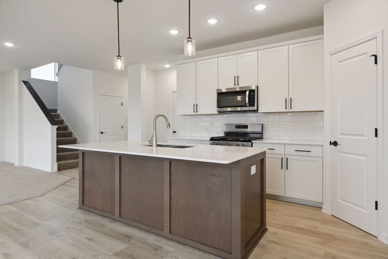 The Crestwood - Kitchen