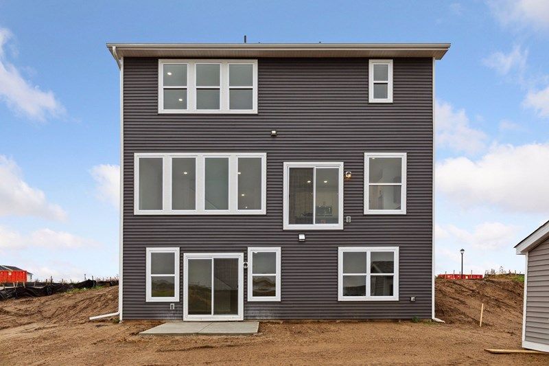 The Crestwood - Exterior Rear