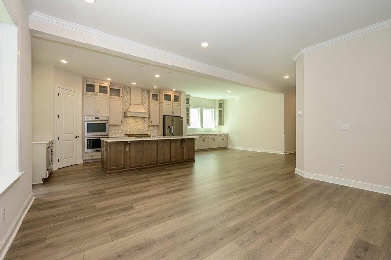 The Luster - Family Room