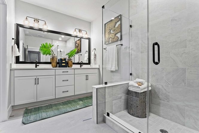 The Towns at Union - Owner's Bath