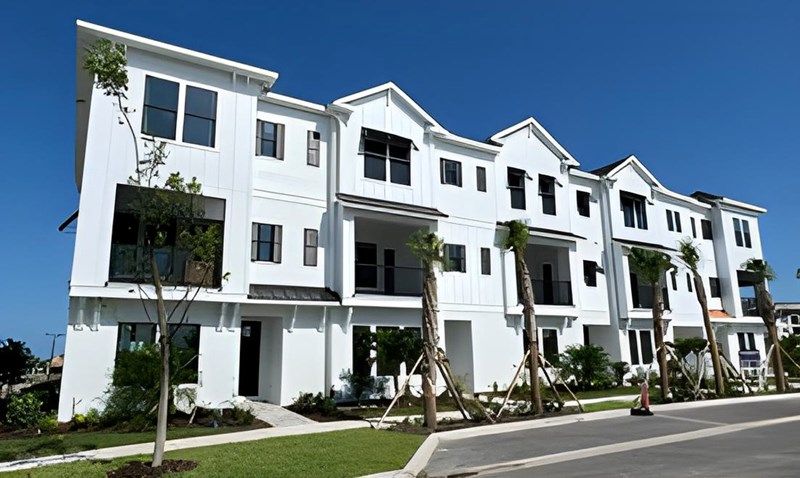 Emerald Landing at Waterside at Lakewood Ranch - City Homes
